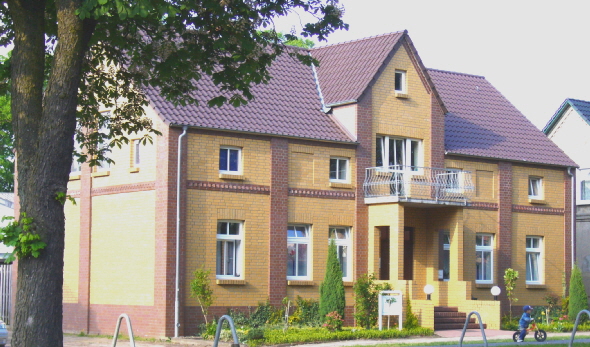 Gesamtansicht-Links-000